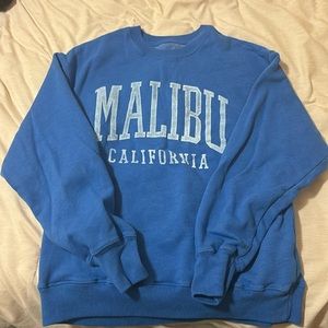 hollister crewneck sweatshirt